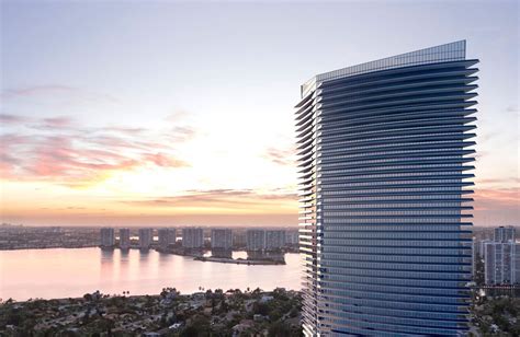 giorgio armani residences miami